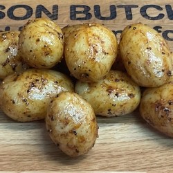Black Garlic & Pepper Mini Roasties